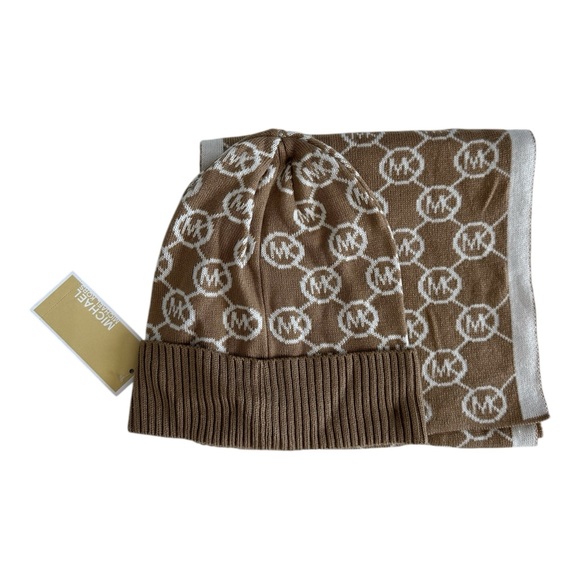 Michael Kors NWT Women's Scarf and Beanie Set Caramel Cream MK Logo - Picture 2 of 4